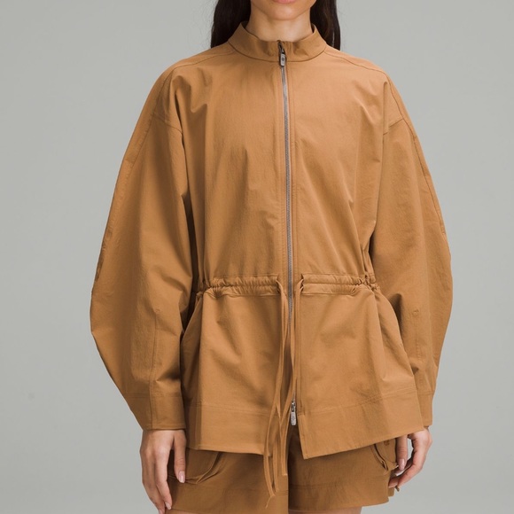 Lululemon Cinch-Waist Stretch Shirt Jacket Medium BOLD BEIGE - Picture 3 of 7